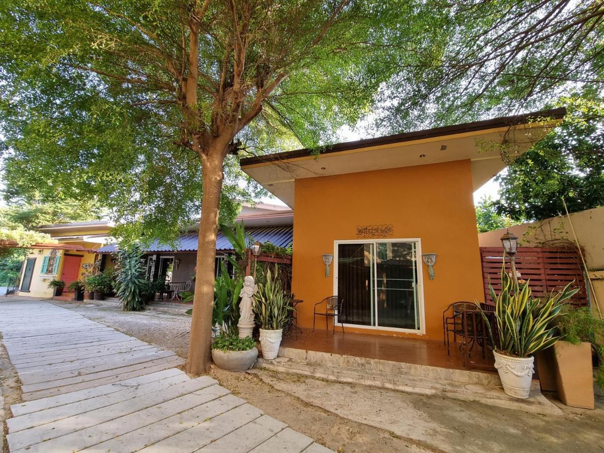 Kireeya Villa Пхетбури Экстерьер фото