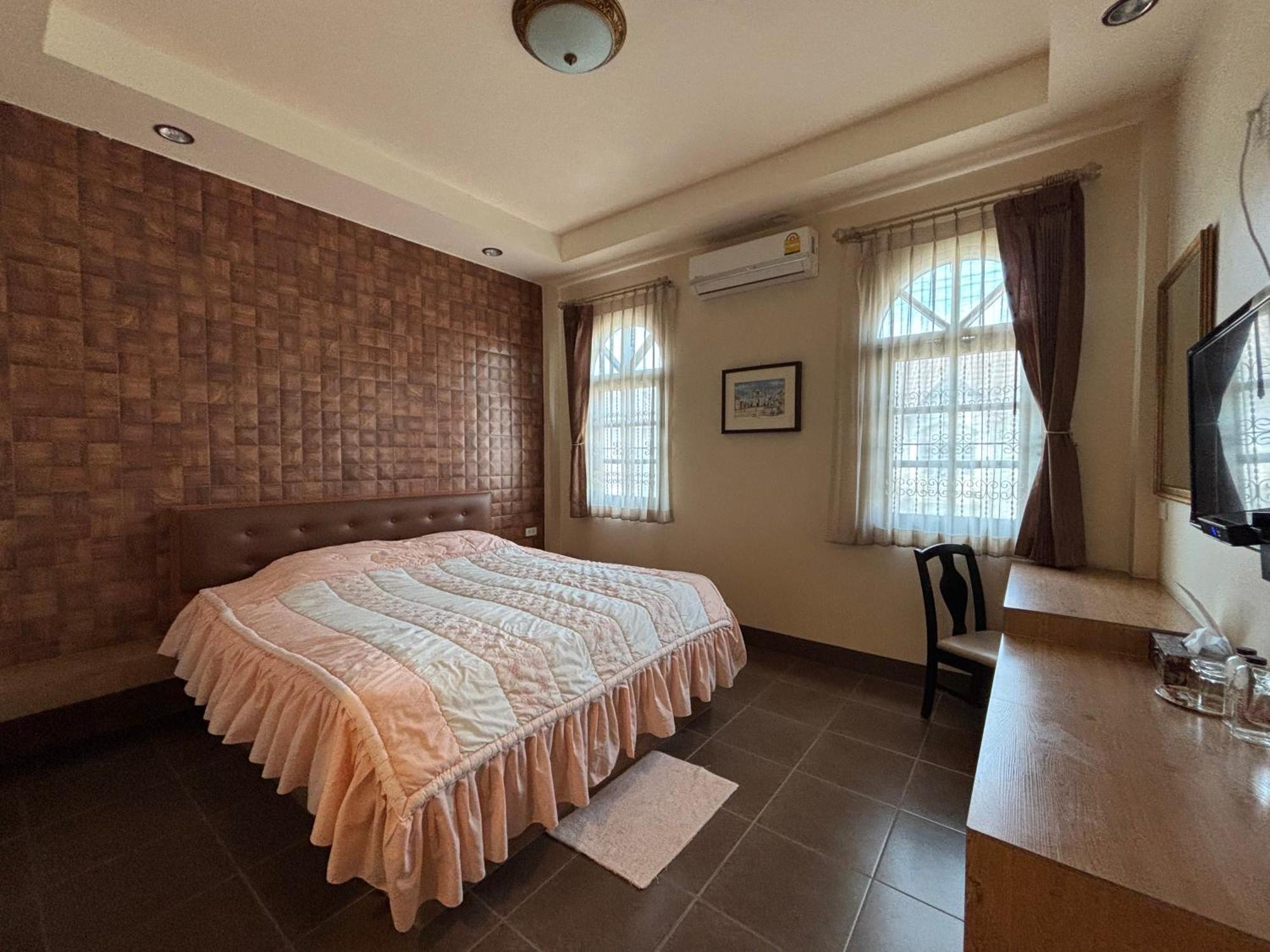 Kireeya Villa Пхетбури Экстерьер фото